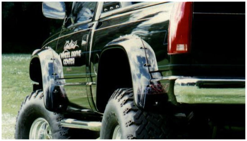 Bushwacker 88-99 Chevy C1500 Cutout Style Flares 2pc - Black | bushwacker-88-99-chevy-c1500-cutout-style-flares-2pc-black-1 | Fender Flares | Bushwacker