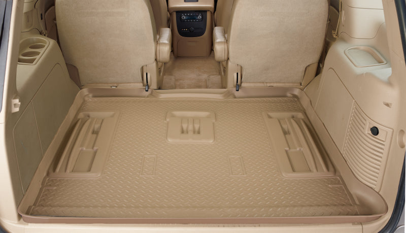 Husky Liners 07-12 Toyota FJ Cruiser/Tacoma Classic Style Black Rear Cargo Liner (Behind 2nd Seat) | husky-liners-07-12-toyota-fj-cruiser-tacoma-classic-style-black-rear-cargo-liner-behind-2nd-seat | Floor Mats - Rubber | Husky Liners